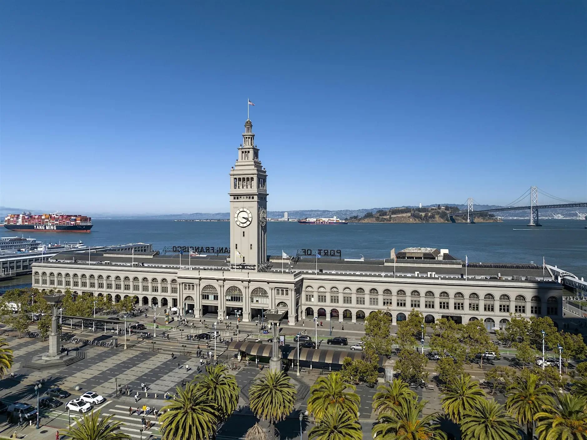 Semi-Final ⚽ Soccer Screening at the Ferry Building