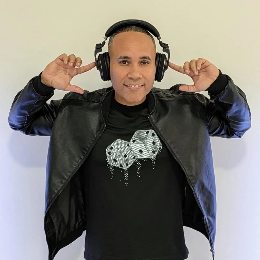 DJ Cabrera Cumpleaños